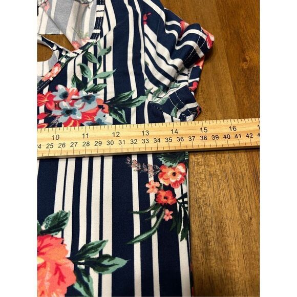 Floral Striped BodyCon Maxi Dress Size Small - Picture 6 of 6